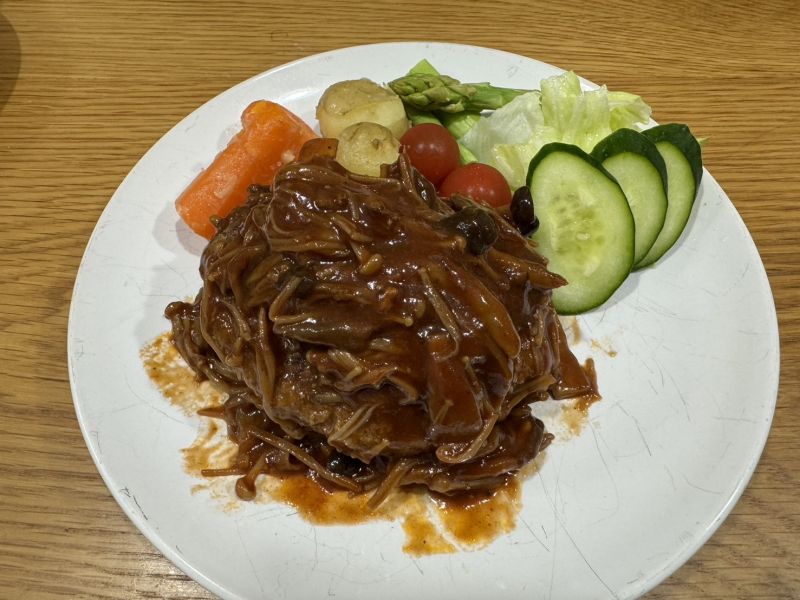きのこたっぷりハンバーグ