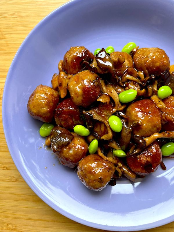 ひらたけと肉団子のオイスー炒め
