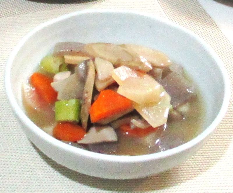 食欲の秋・エリンギde具だくさんもつ煮風