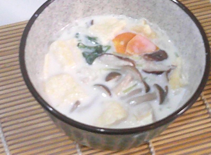 残りご飯deきのこ豆乳クッパ
