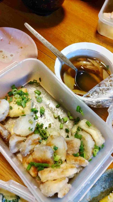 キノコ風味香る揚げだし豆腐、里芋