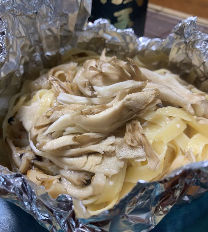 マイタケのホイル包みパスタ
