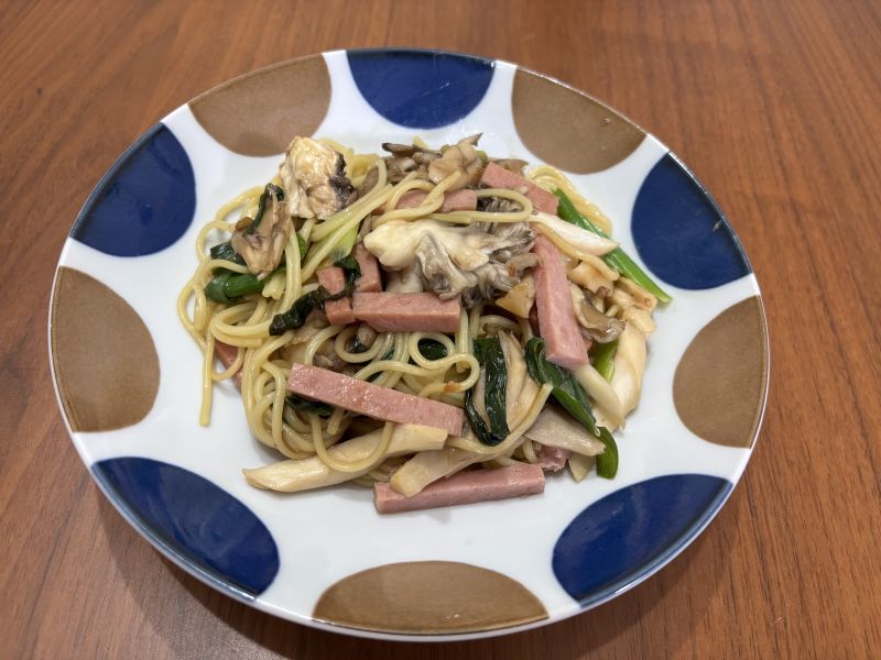 きのこのアジアン焼きそば