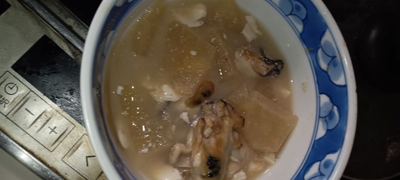 牡蠣ときのこ汁
