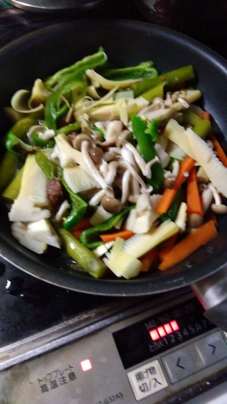 豚肉粕漬け野菜炒め