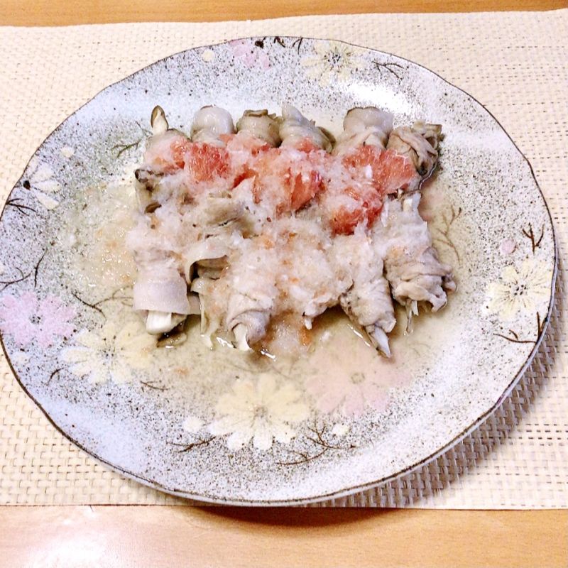 豚肉舞茸巻き冷しゃぶ　グレフル塩ポン酢がけ