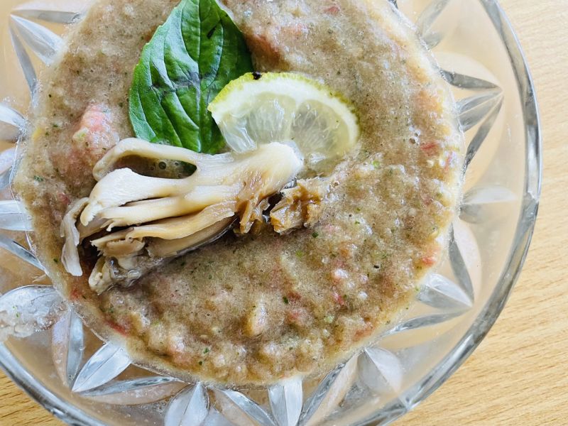 舞茸と夏野菜のガスパチョ風グリーンスムージー