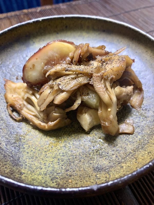マイタケとイチジクのバルサミコ酢ソテー