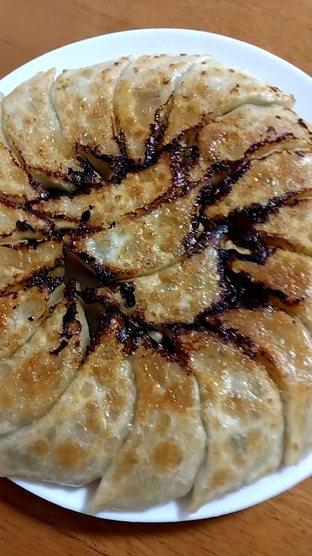 しめじ餃子