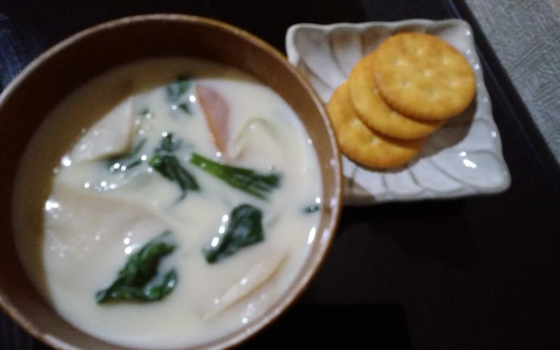 ひらひらエリンギと小松菜のシチュー