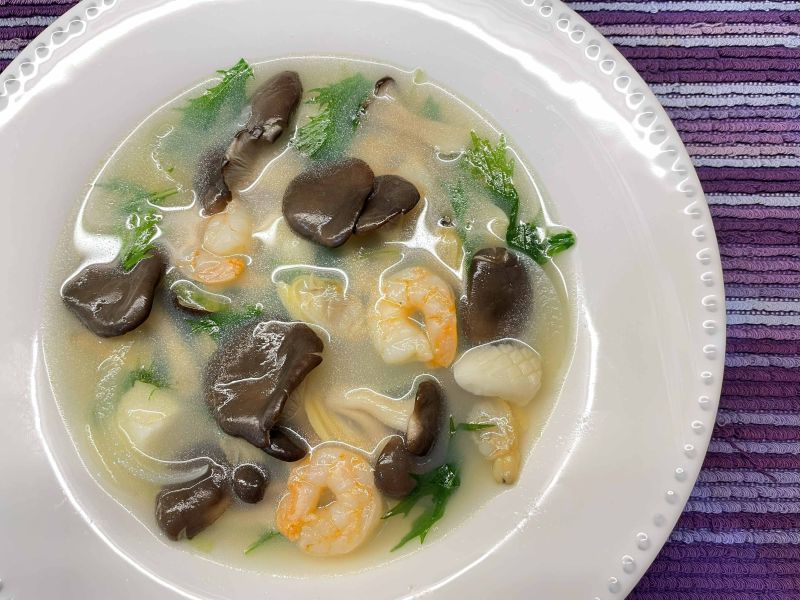 霜降りひらたけと魚介の具だくさんスープ♪