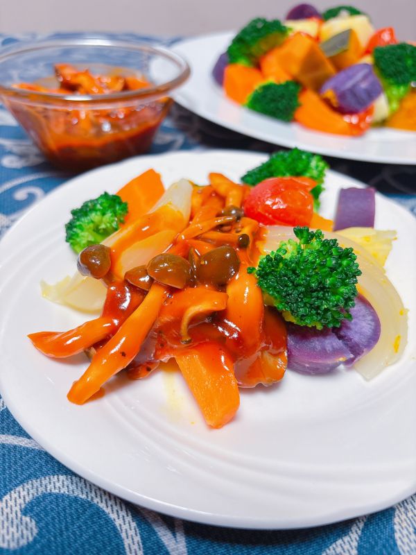 温野菜サラダ　きのこデミグラスソース