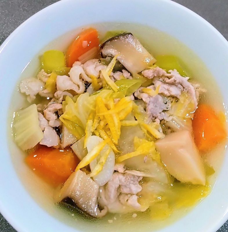 きのこの塩ゆず豚汁