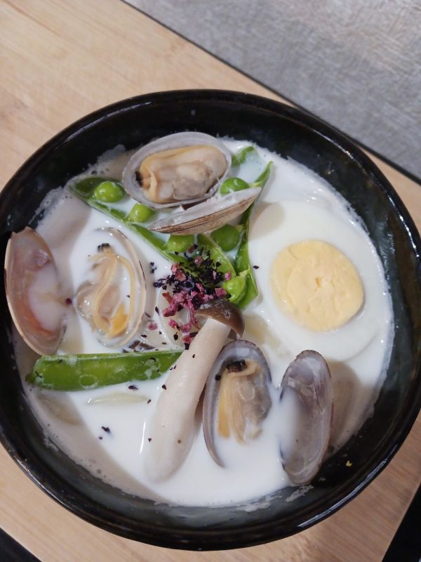 春いっぱいきのこうどん