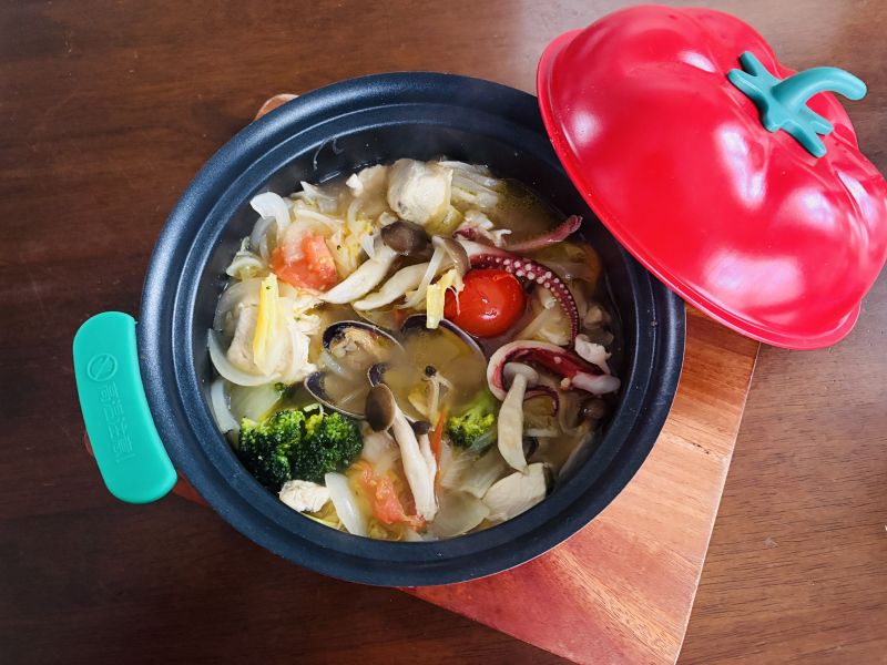 キノコたっぷり！具沢山アヒージョ