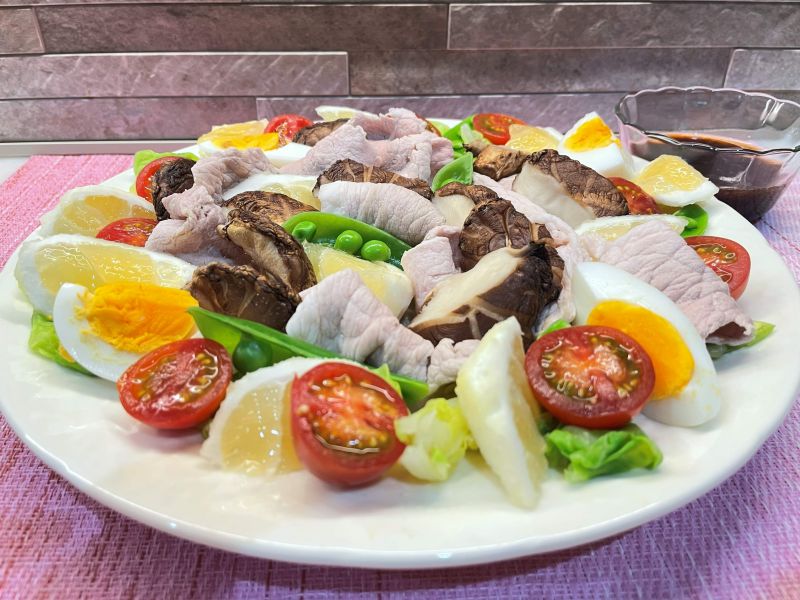 生どんこと日向夏と春野菜の豚しゃぶ♪～日向夏ポン酢をかけて～