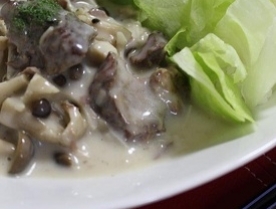 旬のきのこで作るシチュー