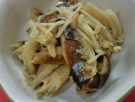 さんまのキノコ蒸し