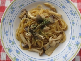 きのこたっぷりチーズパスタ