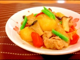 こりこりエリンギの春肉じゃが♪