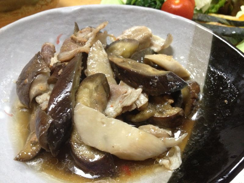 疲れサヨナラ♪エリンギと豚肉の中華風煮