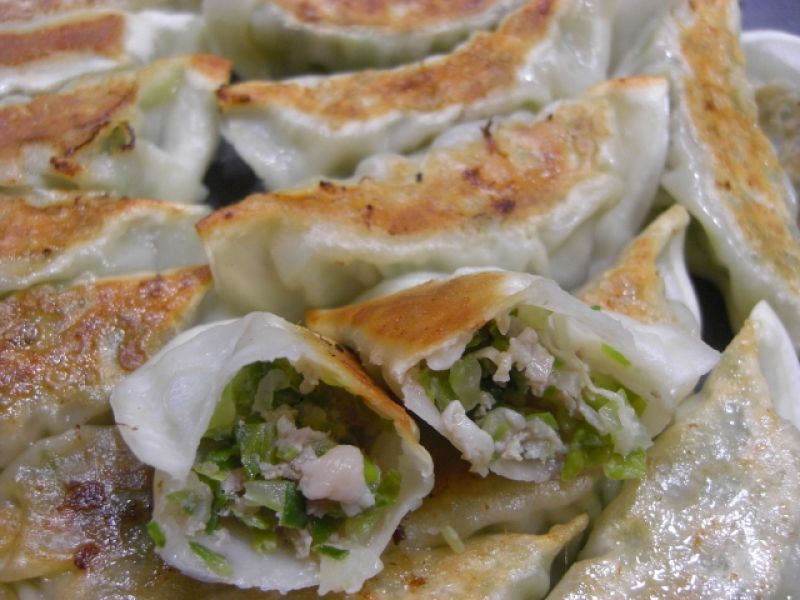 ヘルシー！えのき入り餃子