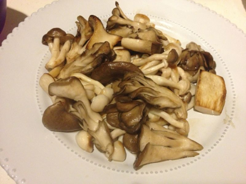 きのこだけの贅沢ソテー★