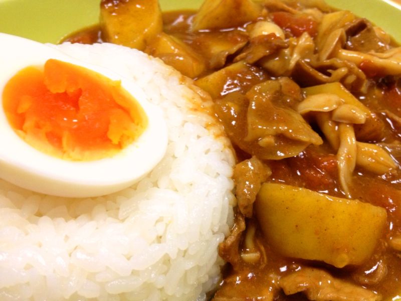 夏だぜ！ブナピーのトマトカレー