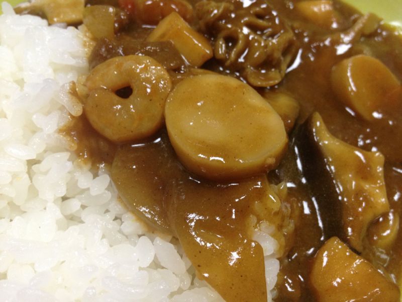 夏はピリ辛！きのことシーフードのカレー