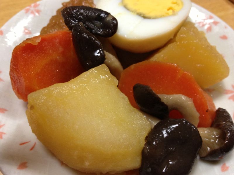 きのこの肉じゃが風煮物