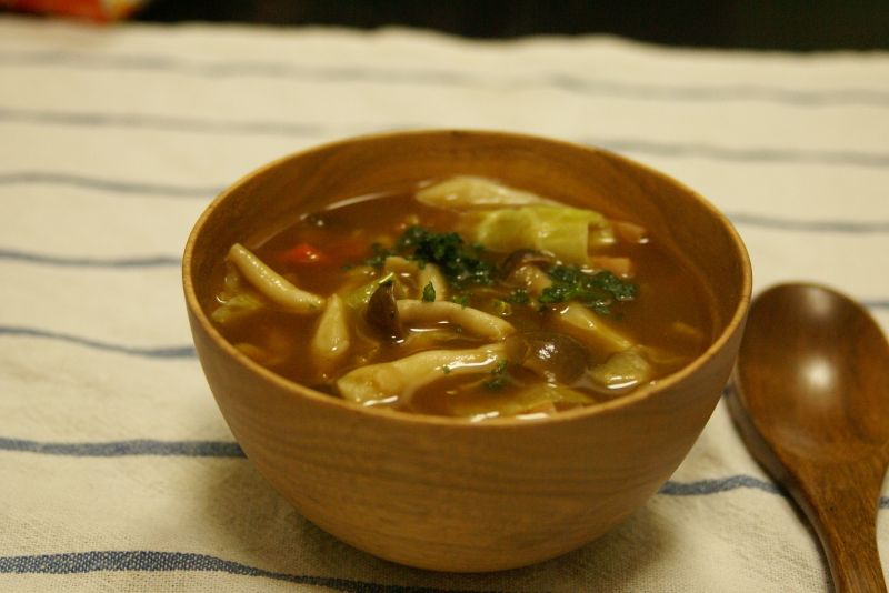 おそば屋さん風　しめじのカレー汁