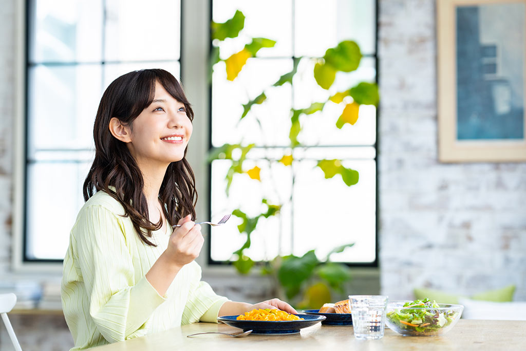 暑さを乗り切る食事のコツとは？夏のカラダに必要な栄養素を一挙ご紹介！