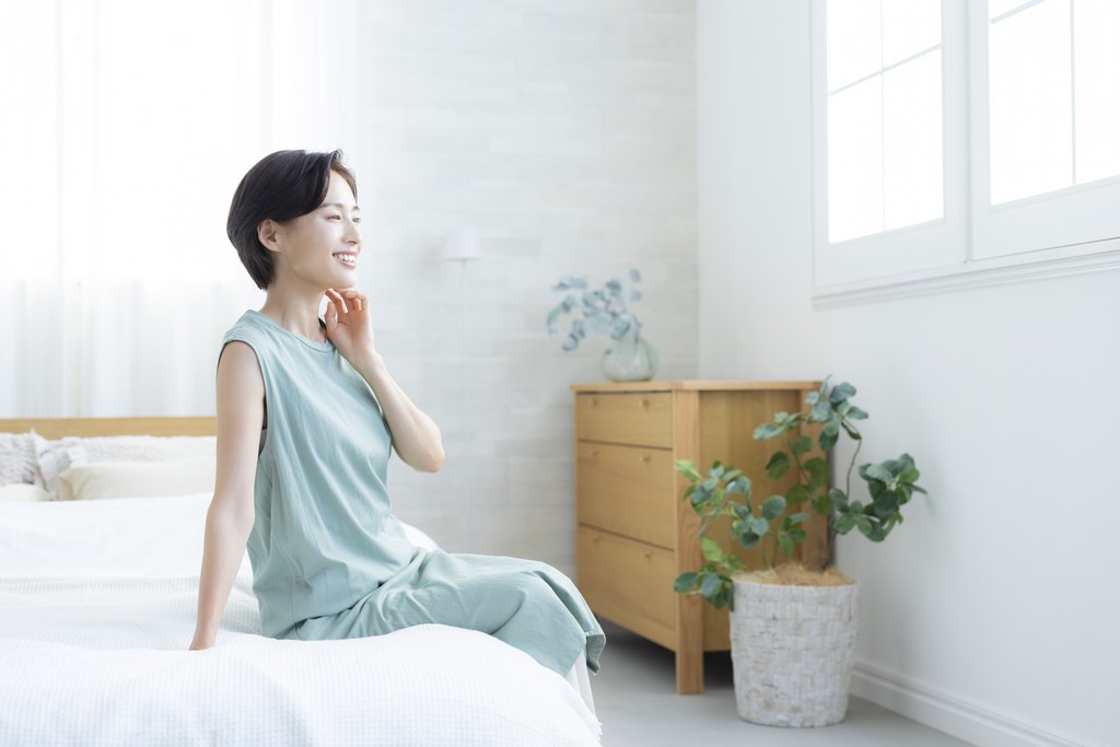 睡眠ケアでキレイを制する！梅雨時期の睡眠トラブルを解消し、健康肌へ導くきのこのチカラ