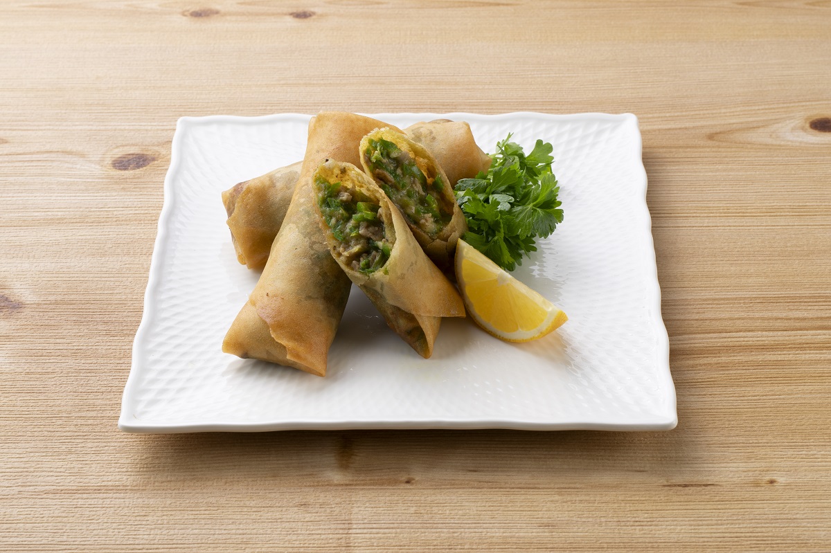 きのこペーストとピーマンのカレー春巻き