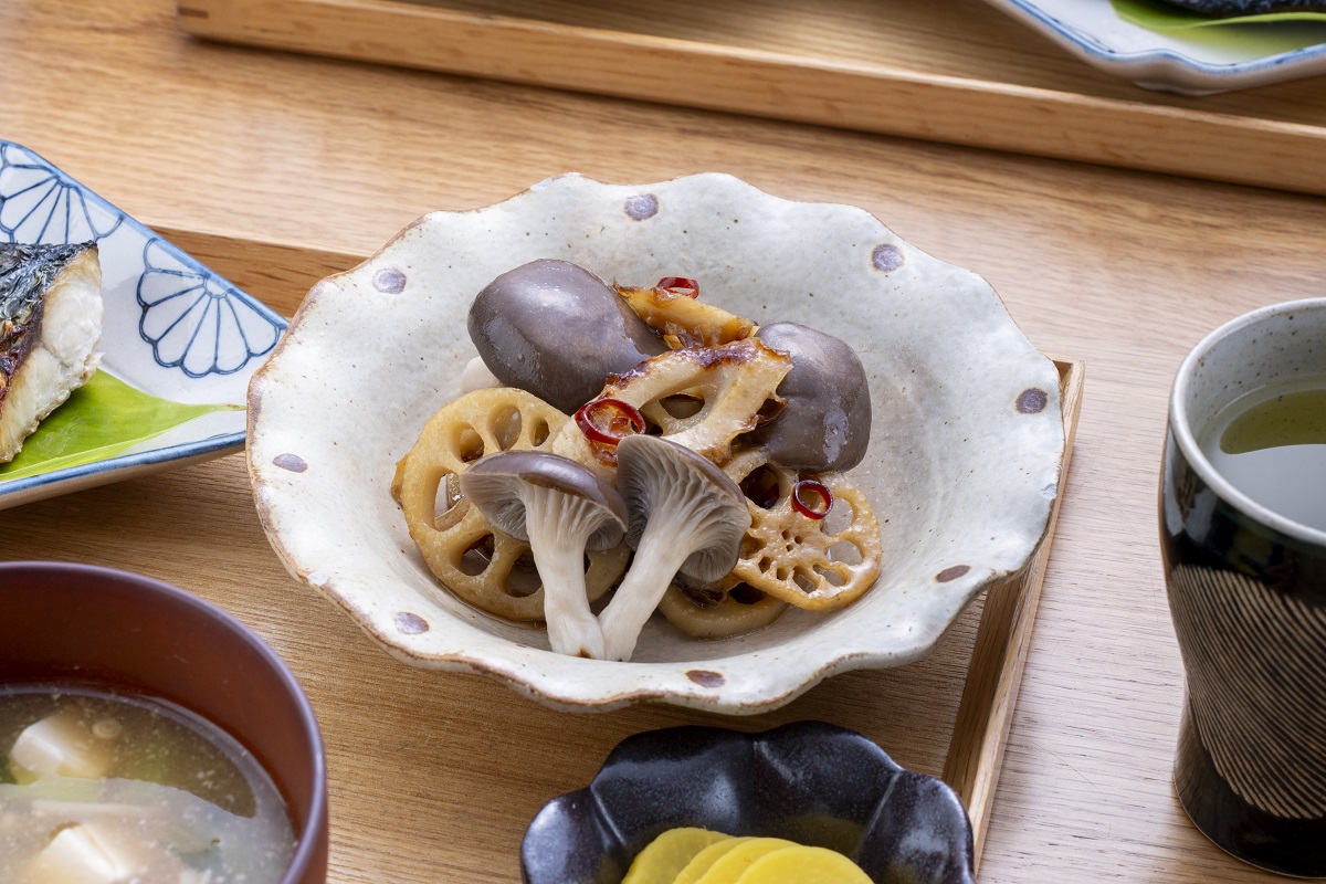 お肌には霜降りひらたけ★【2025/11/17】