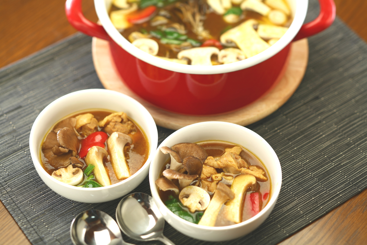 たっぷりきのこのカレー鍋♪【2025-12-10】