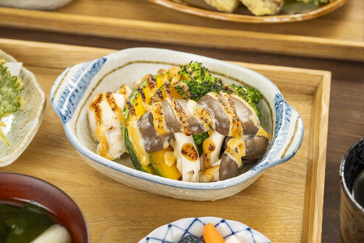 霜降りひらたけの味噌マヨ焼き