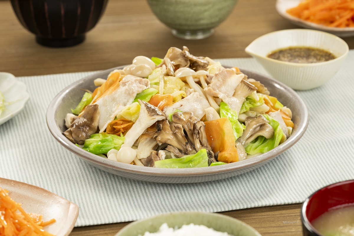 きのこと春キャベツのレンジ蒸し【2026.03.18】