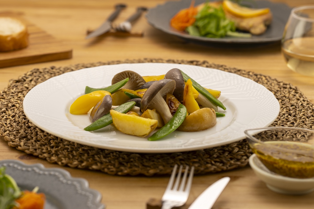 霜降りひらたけと野菜のグリル　〜マスタードソース〜