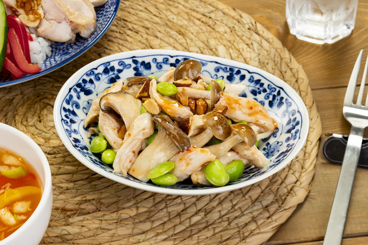 きのこと鶏ささみのアジアンサラダ♪【2026-07-15】