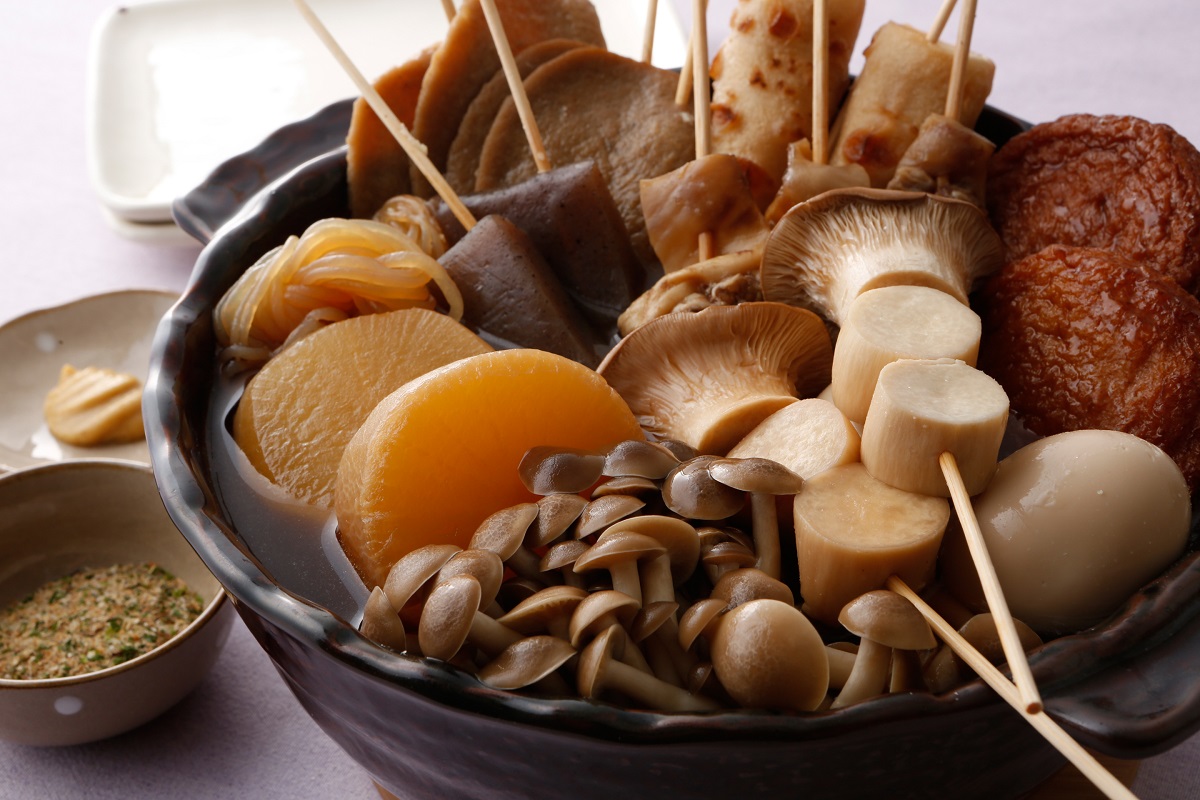 コトコト煮込んだ きのこdeしぞーかおでん