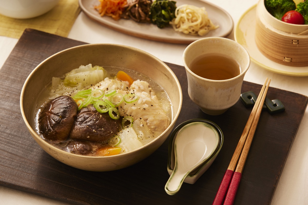 生どんことトロトロ白菜の炊飯器サムゲタン