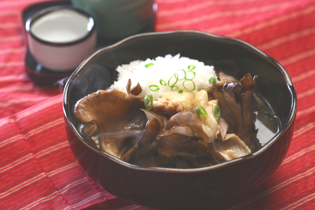 マイタケと鶏肉のみぞれ煮風