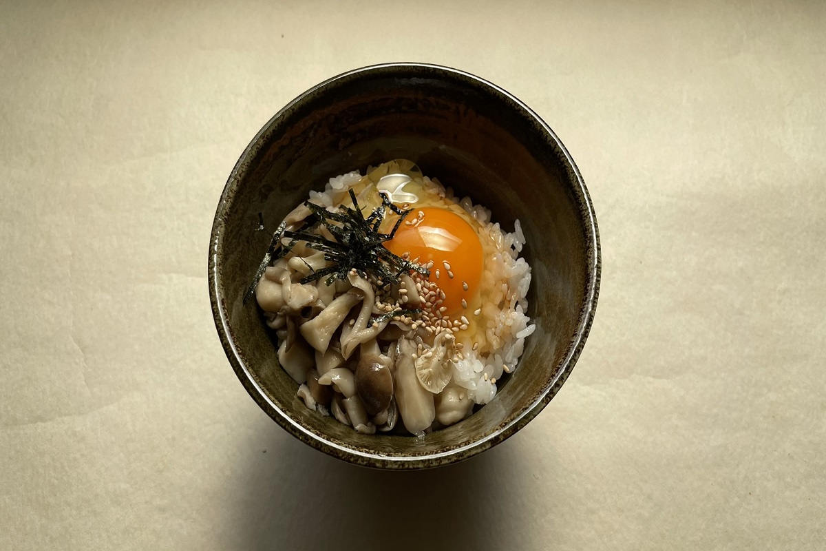 美味しいきのこ卵がけごはん