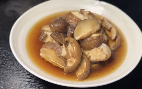 生どんこの煮物