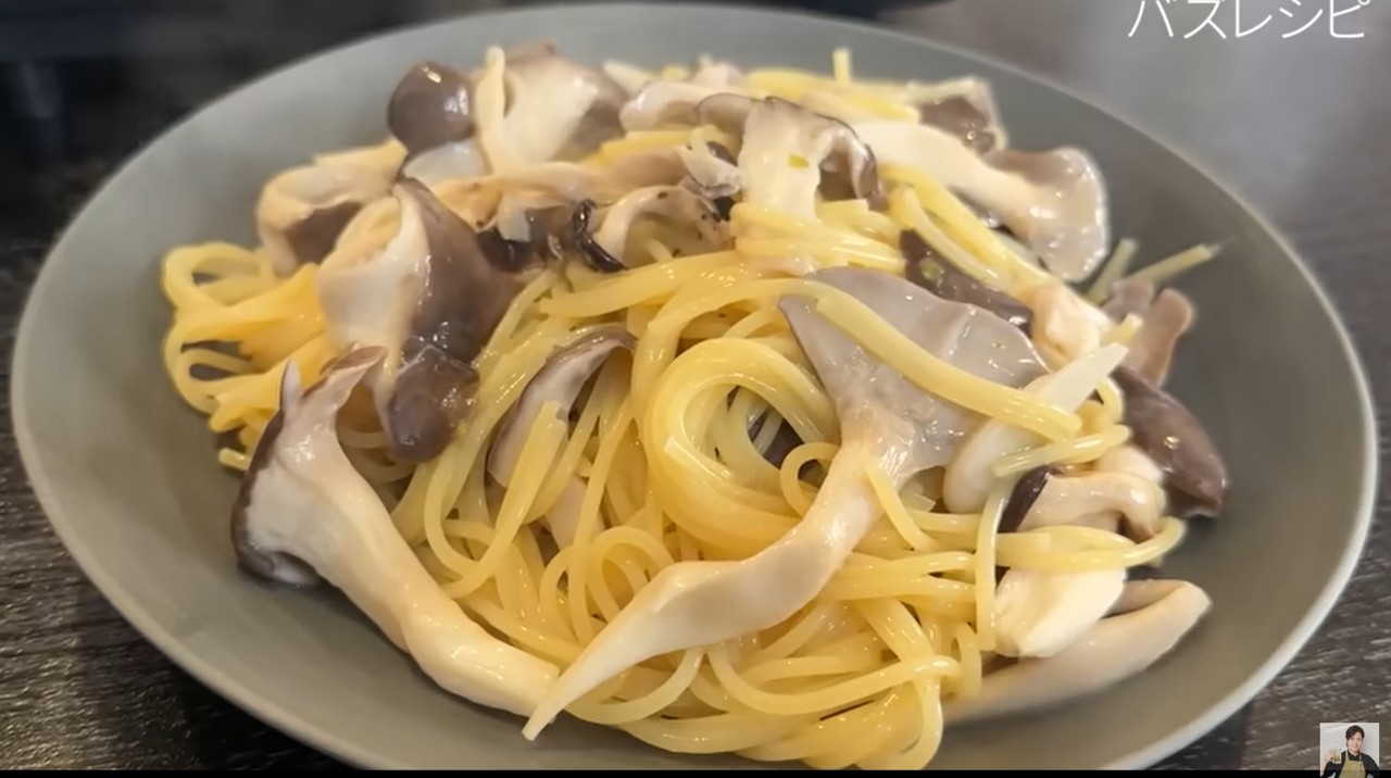 虚無ひらたけパスタ