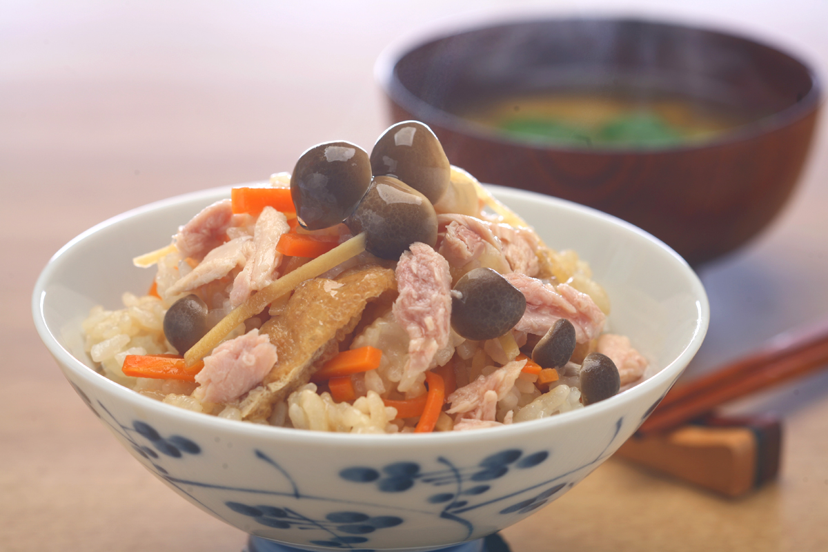 ブナシメジとツナの炊き込みご飯