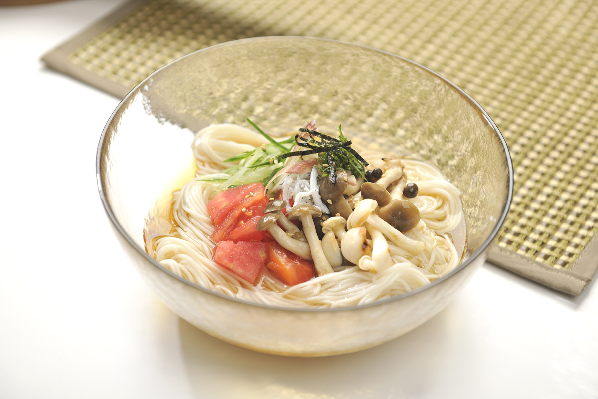 きのことトマトのさっぱりヘルシーそうめん