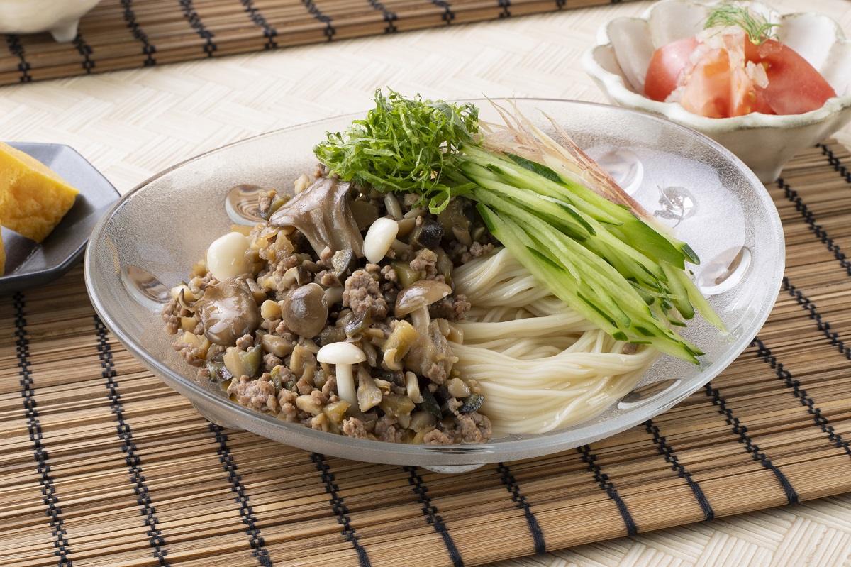きのことなすの肉味噌そぼろそうめん