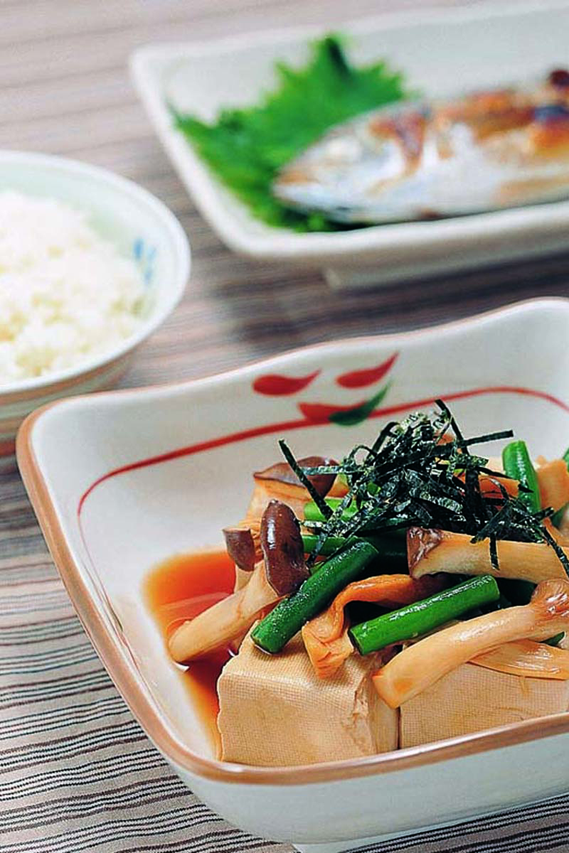 エリンギといんげんと豆腐のしょう油煮